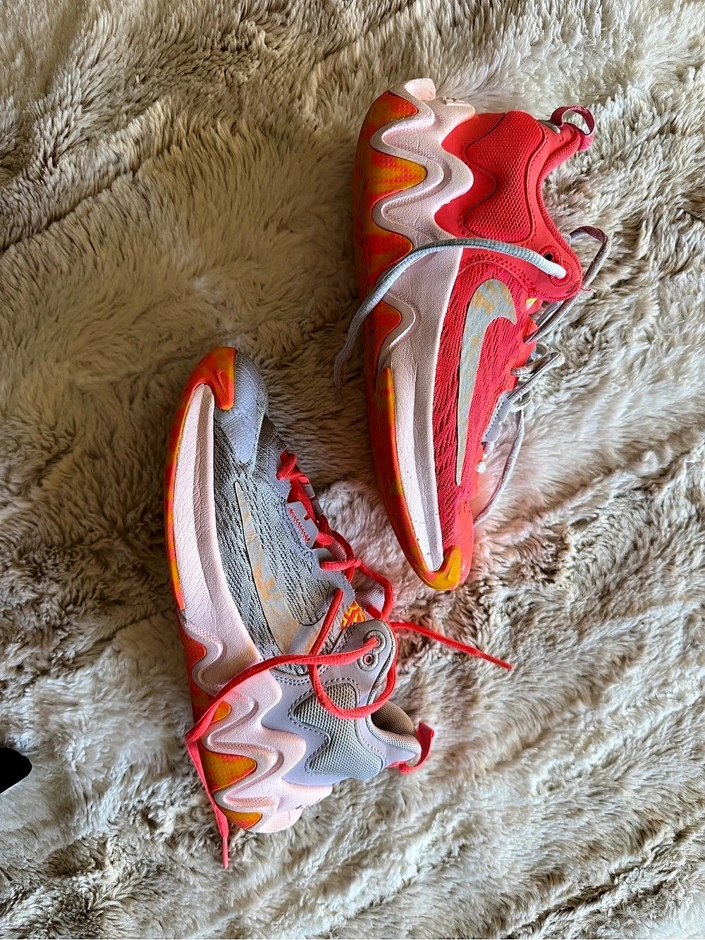 Nike Kids' Giannis Immortality 2 'Hot Punch Mismatched' Basketball Shoe youth 3.